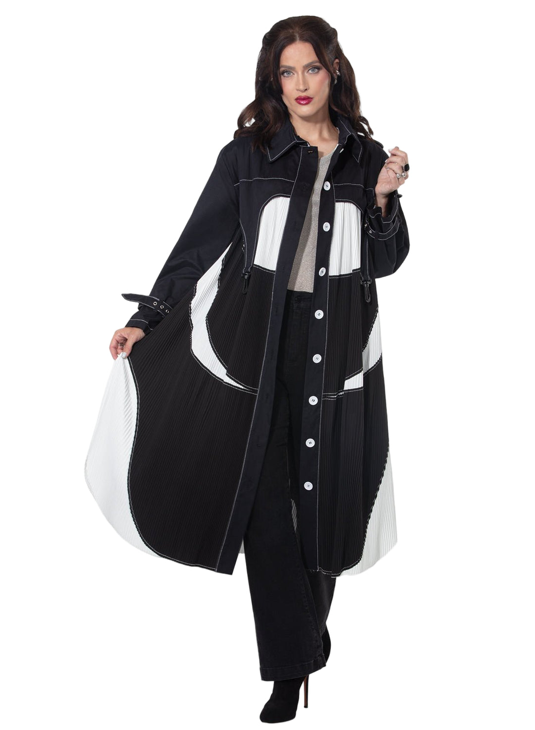 Coat - Love The Queen. Style 17620 - Especially Yours