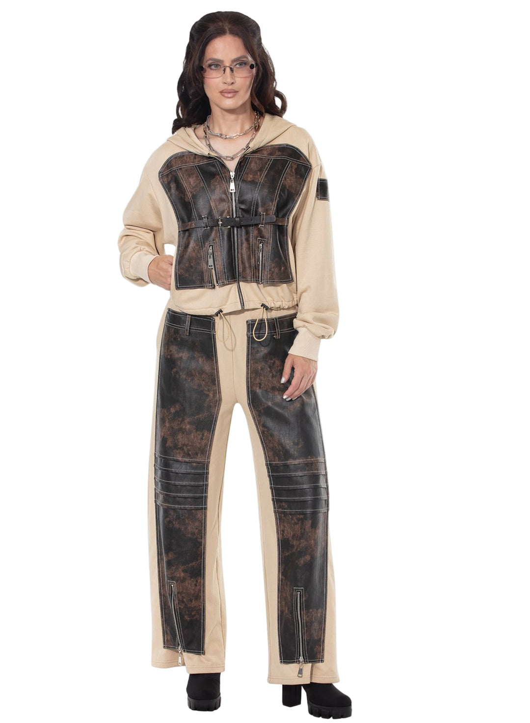 2pc. Jacket & Pant Set - Love The Queen. Style 17622 - Especially Yours