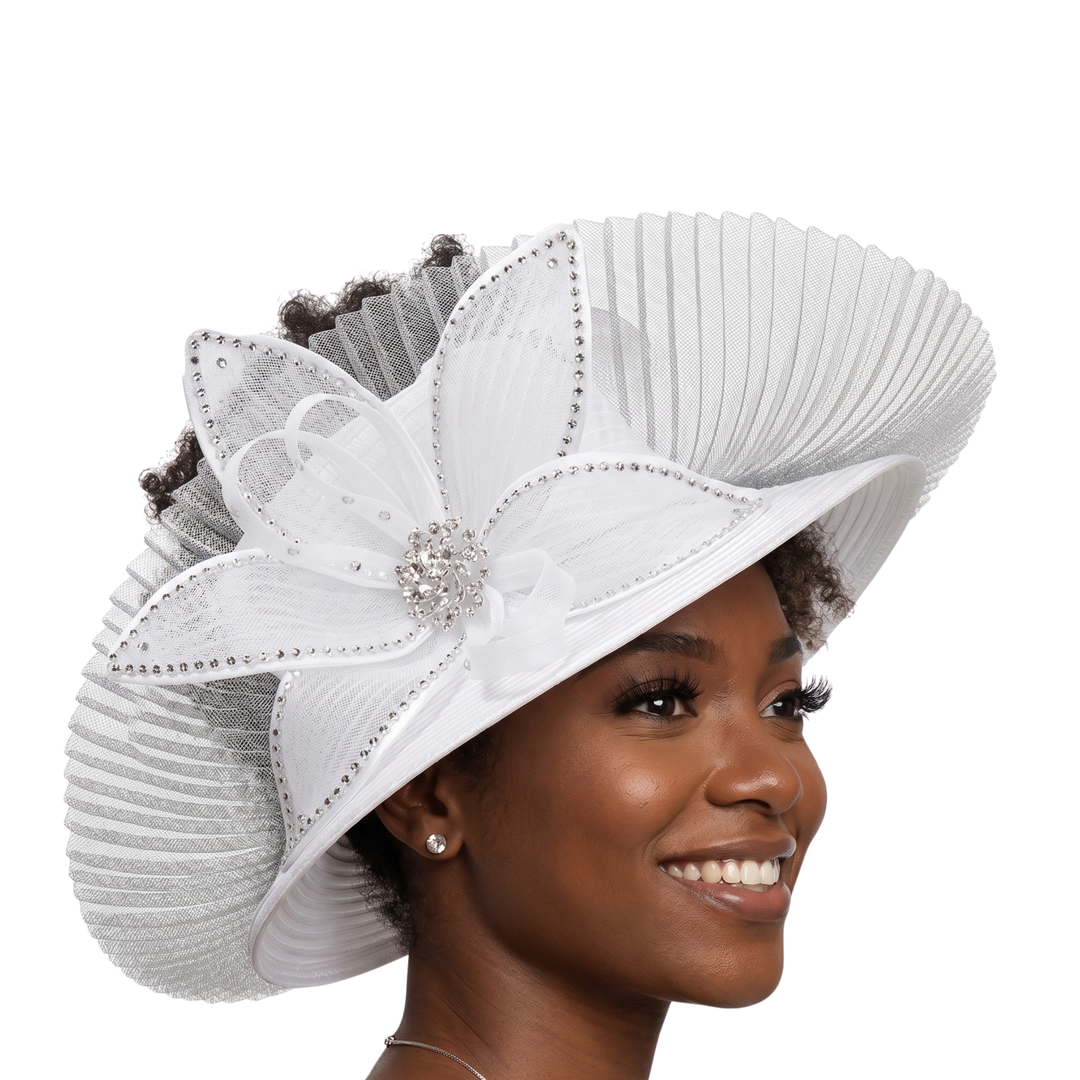 Medium Brim Stoned Hat w/ Flwr and Fan-shaped Veil