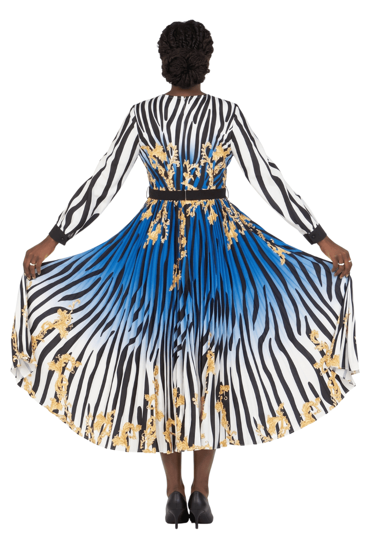Pleated Dress in Multi Print - Plus - Especially Yours