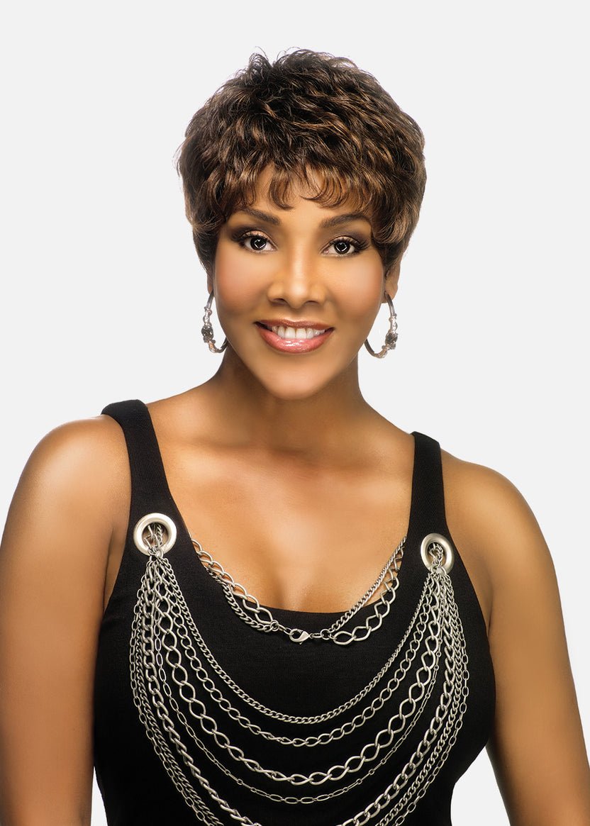 H222 - V by Vivica A. Fox - Especially Yours