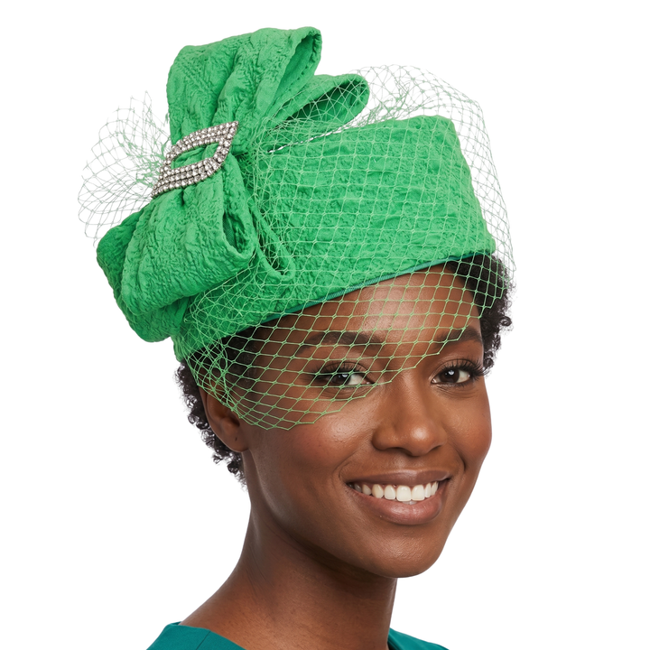 Popcorn Fabric Pill Box w/ Bow & Veil