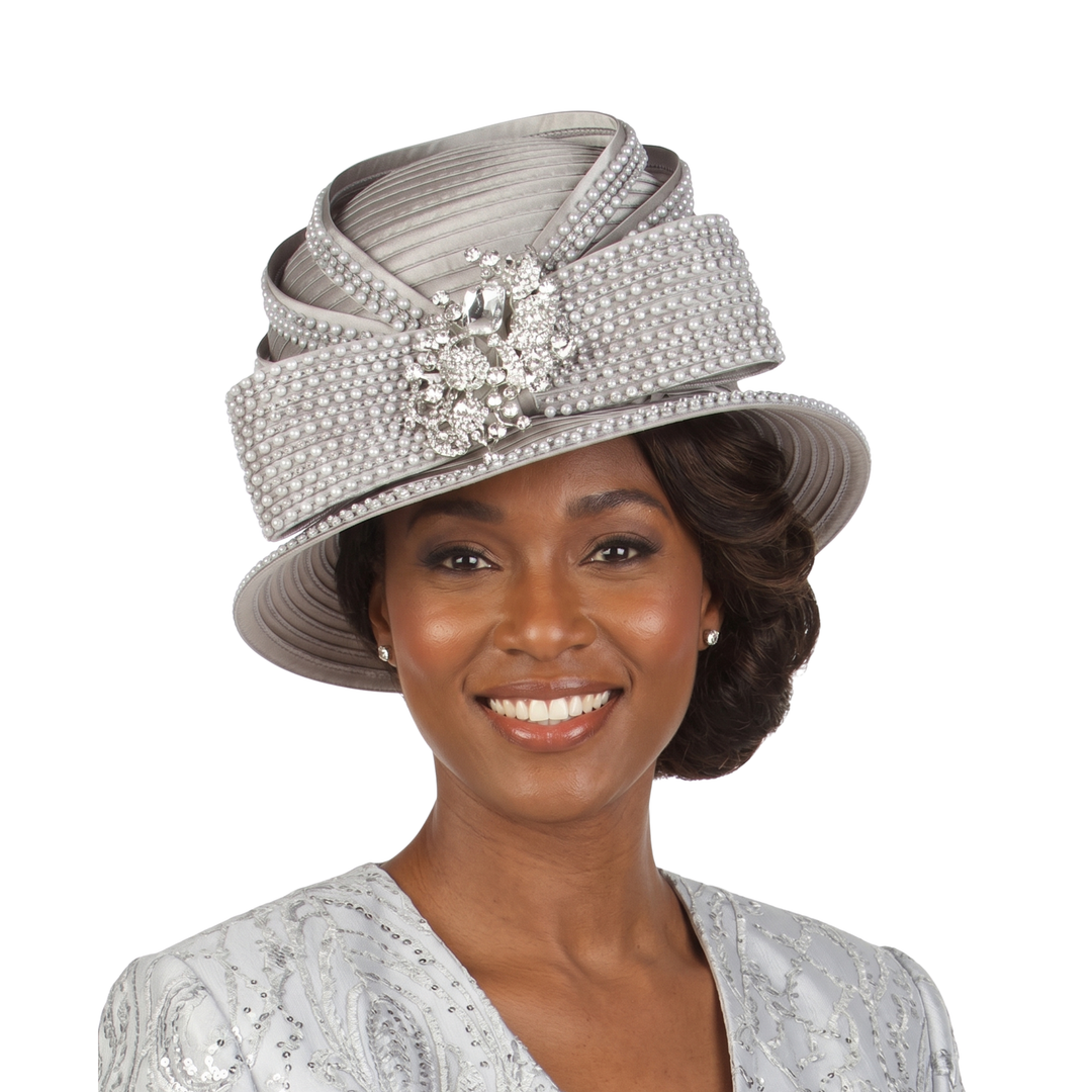 Small Brim Hat w/ Rhinestone Decor