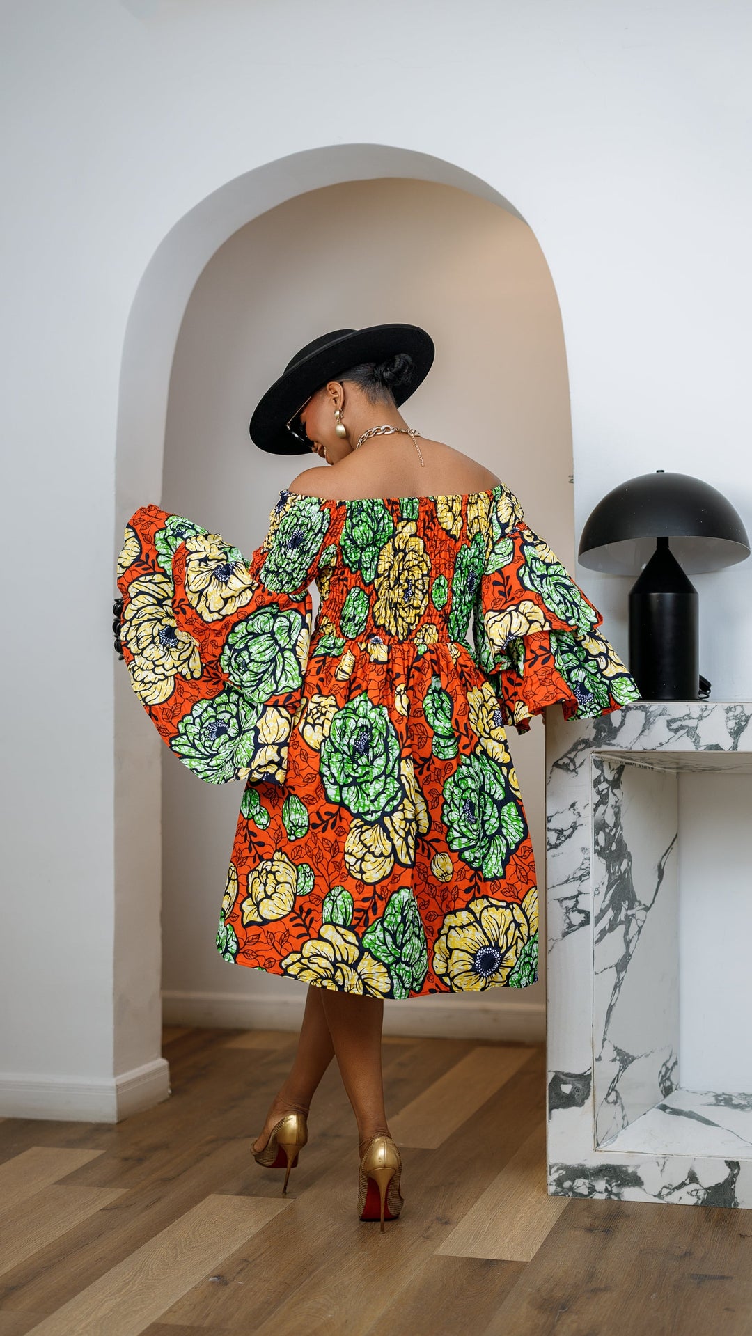 BISI AFRICAN PRINT SMOCKED OFF SHOULDER MIDI DRESS [ORANGE]
