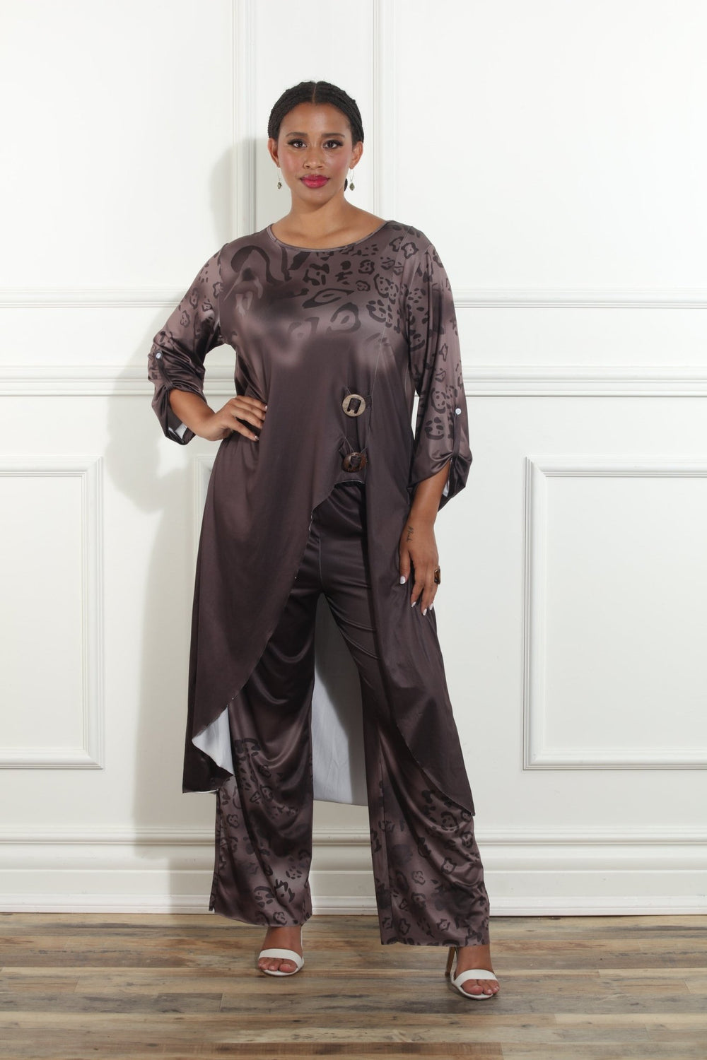 Luxe Moda, - Style LM - 470 - Especially Yours