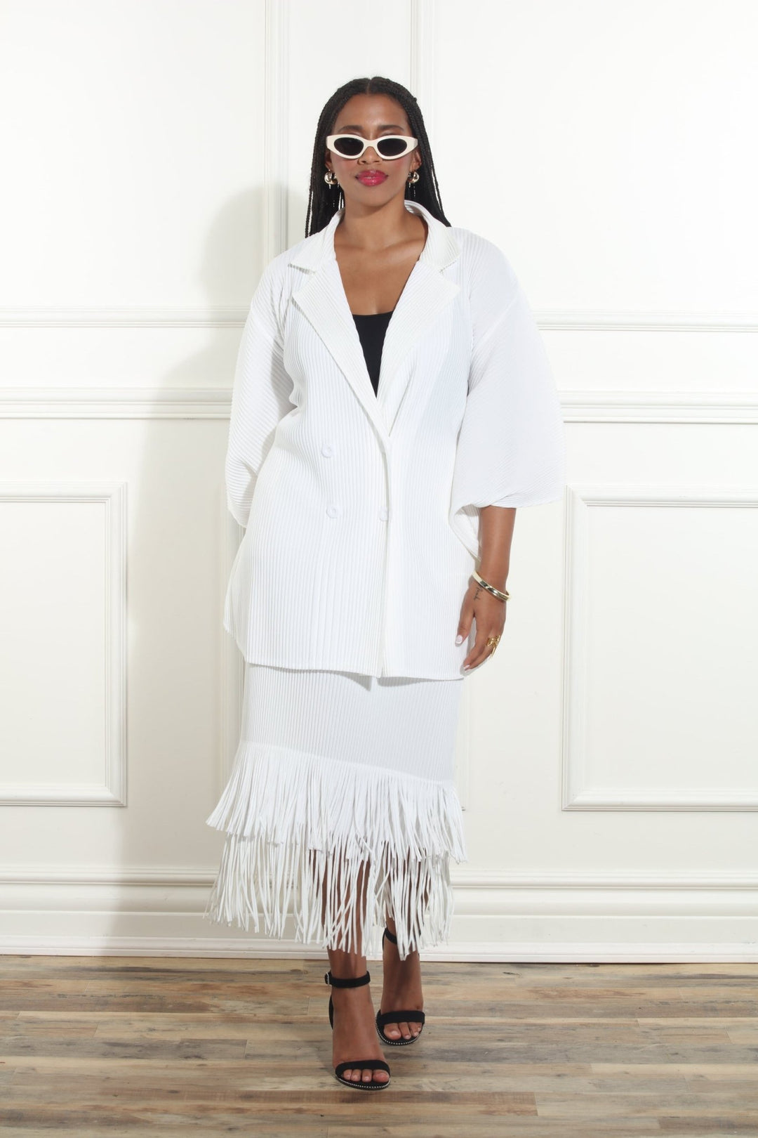 Luxe Moda, - Style LM - 482 - Especially Yours