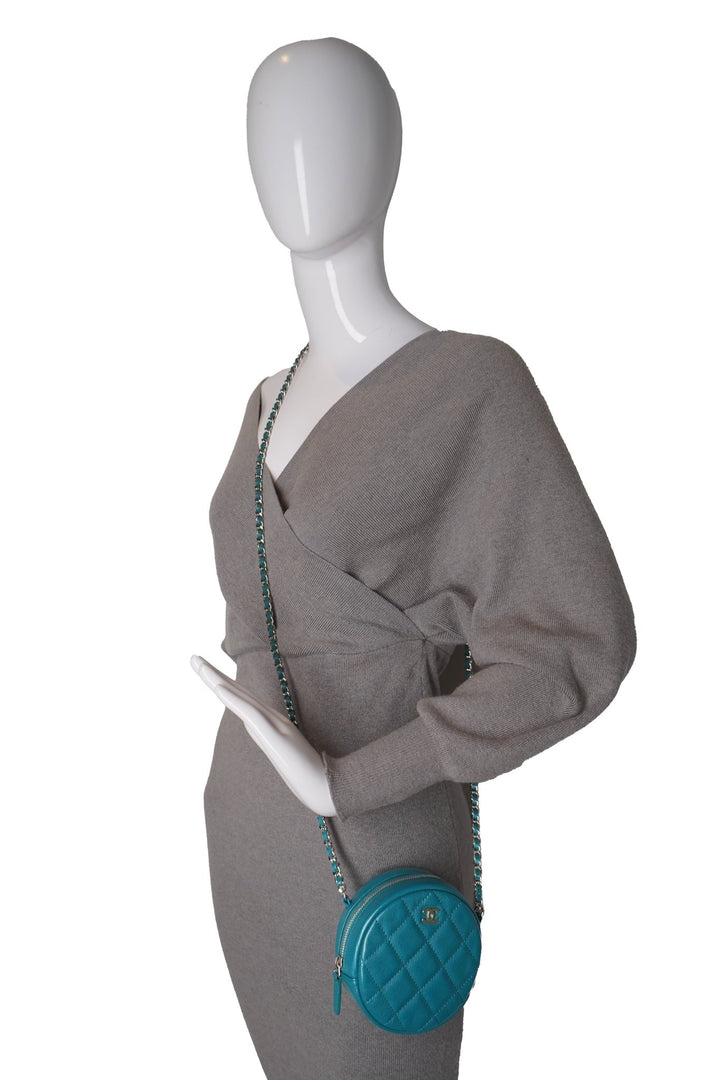 Chanel Quilted Round Clutch - Especially Yours