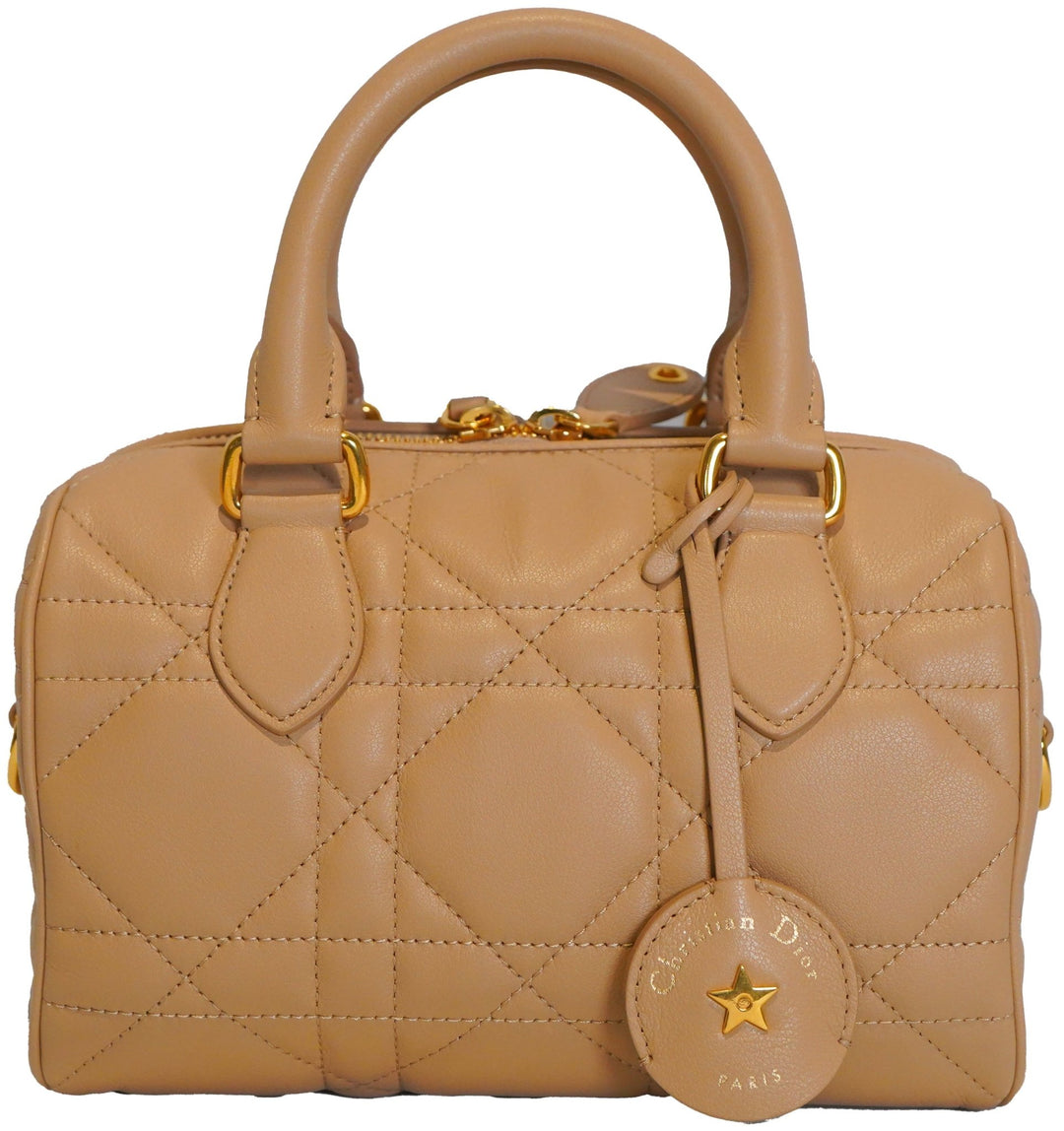 Dior Grove 20 - Especially Yours