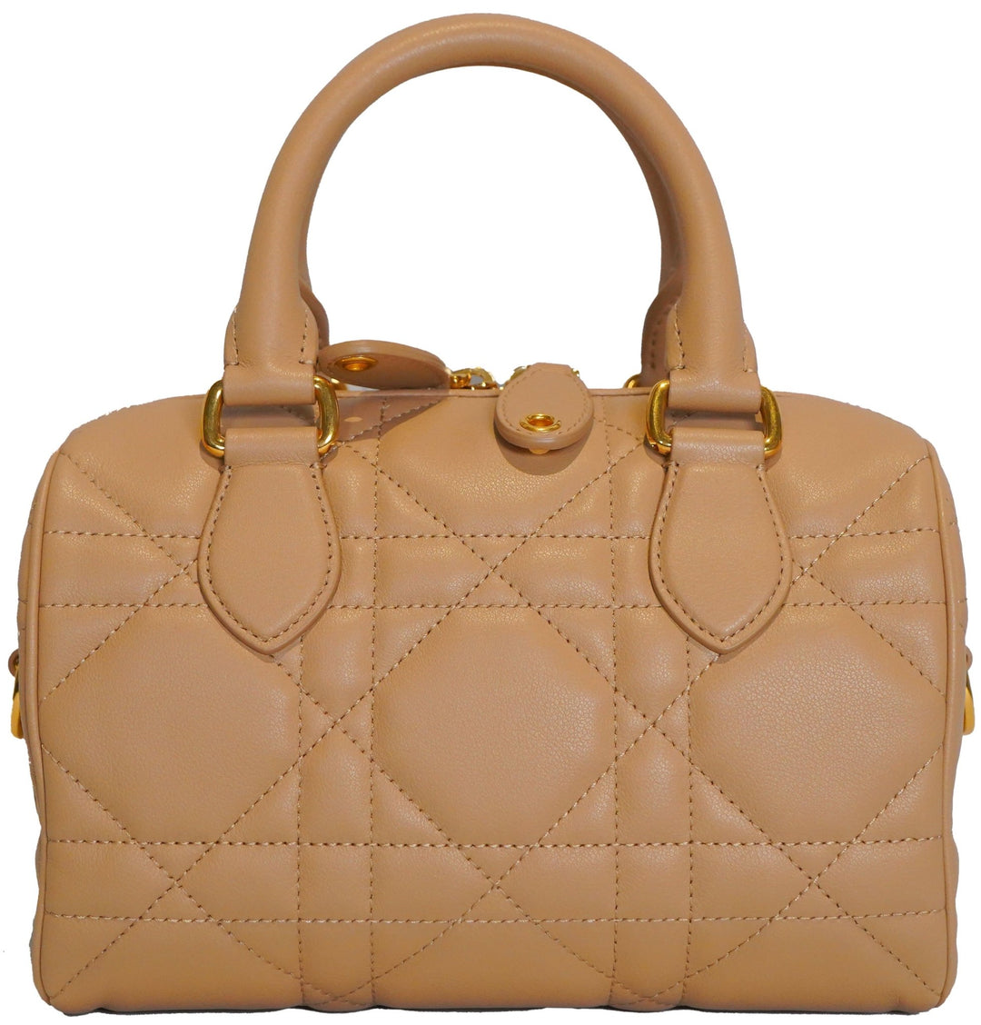 Dior Grove 20 - Especially Yours