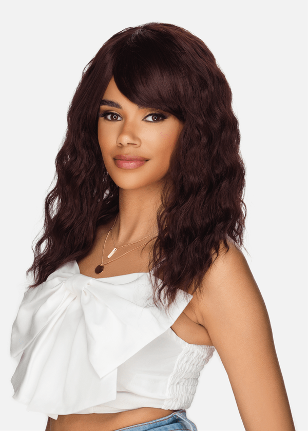 Emma layered wave wig by Amore Mio