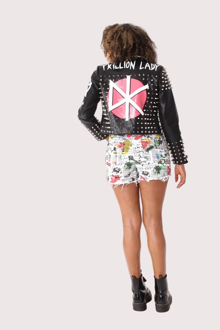 Graffiti - Print Distressed Denim Shorts - 81904 - Especially Yours