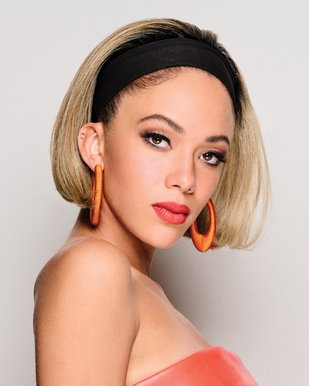 14″ Classic Bob Headband Wig by Kim Kimble - Especially Yours