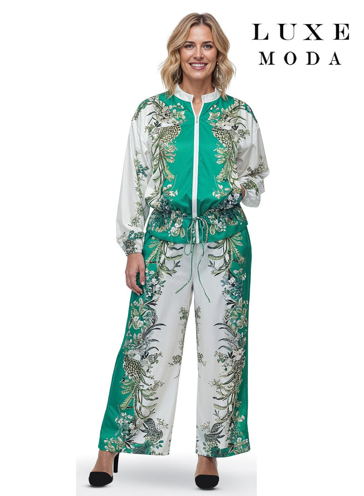 Luxe Moda, Style LM - 501 - Especially Yours