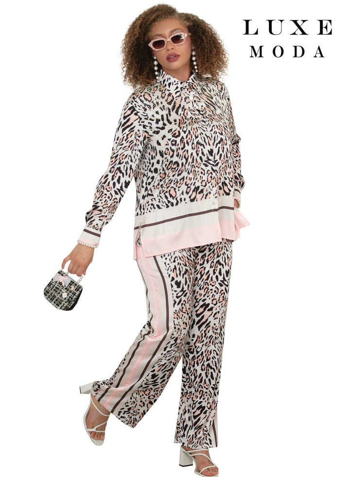 Luxe Moda, Style LM - 504 - Especially Yours