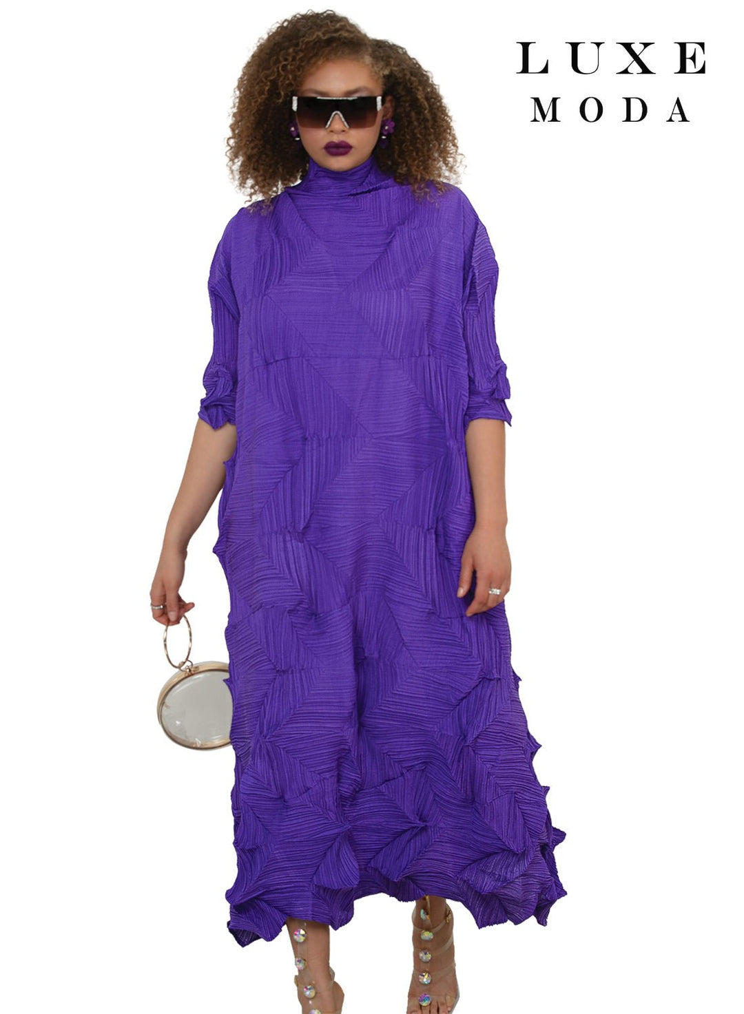 Luxe Moda, Style LM - 511 - Especially Yours