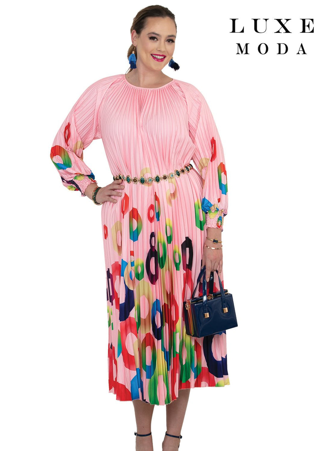 Luxe Moda, Style LM - 513 - Especially Yours