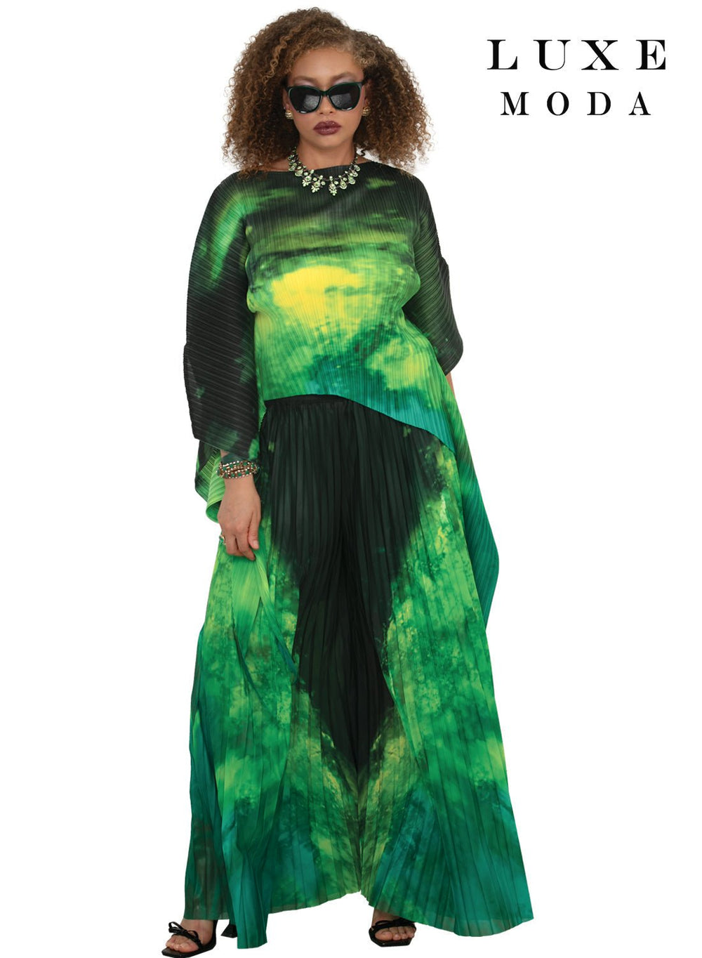 Luxe Moda, Style LM - 519 - Especially Yours