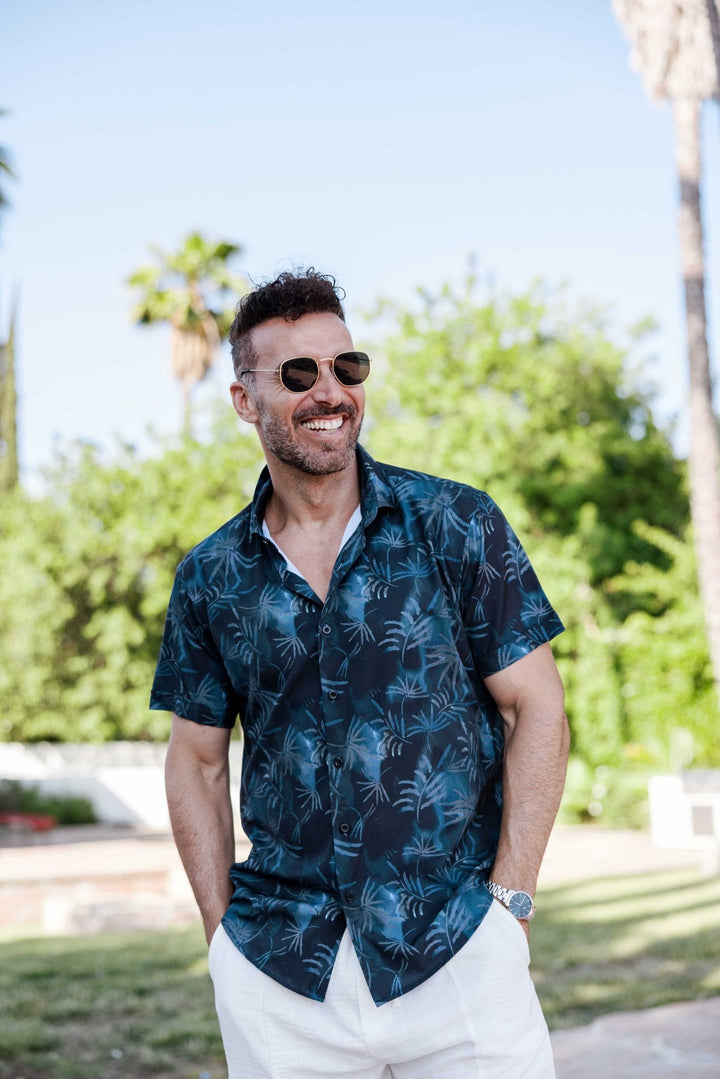 Men’s Navy Palm Short Sleeve Stretch Shirt - Especially Yours