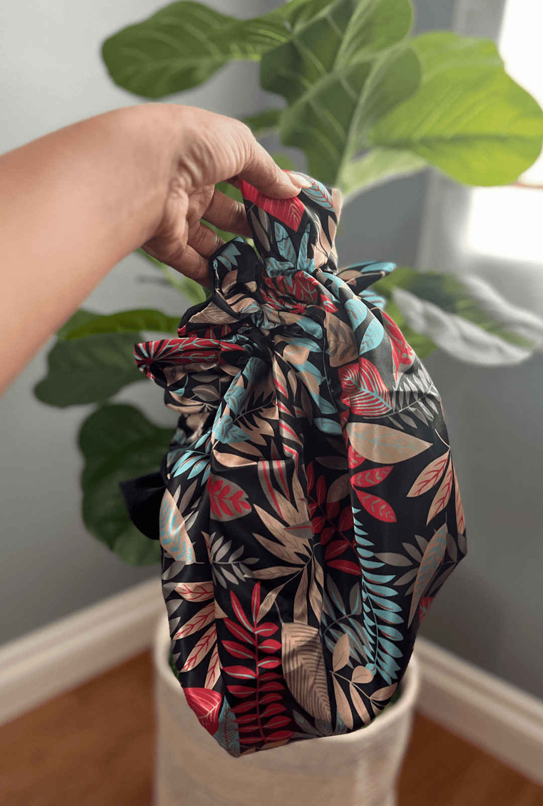 Butterfly High All Satin Bonnet - Especially Yours