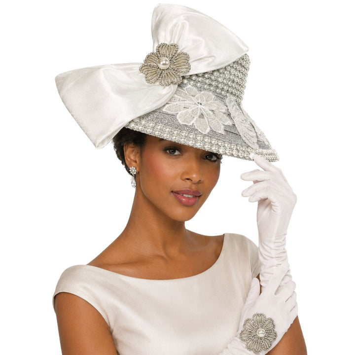 Immaculate Pearl and Gold Church Hat with Gloves - Whittall & Shon