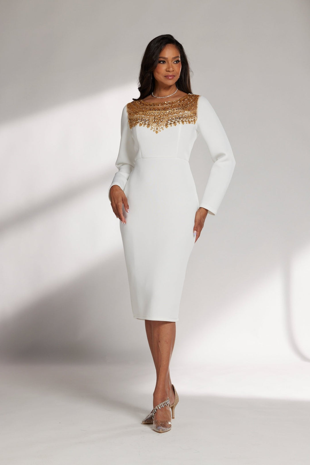 Neckline of Shine Dress by EY Boutique White U0735 / 1X Neckline of Shine Dress by EY Boutique White U0735 / 1X