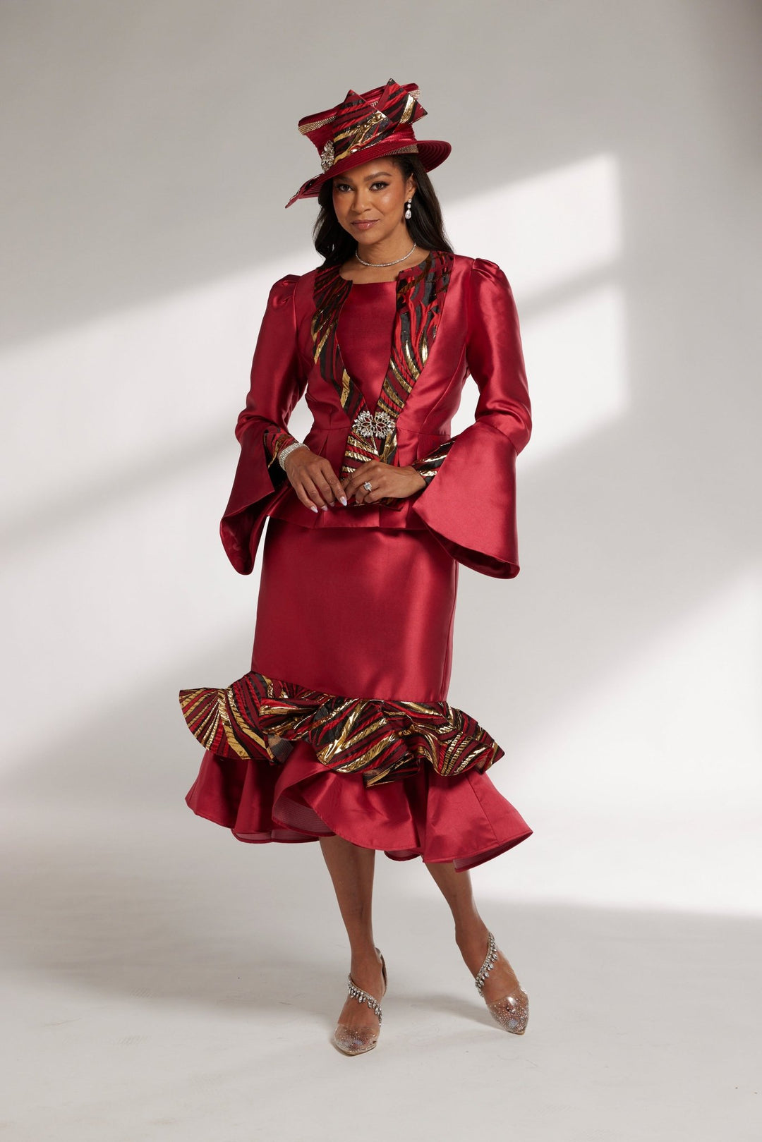 CONFIDENCE OF ELEGANCE SUIT - Especially Yours