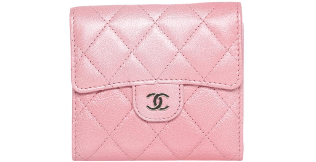 Chanel - Iridescent Caviar Flap Quilted Card Holder Wallet Pink (Pre - Owned) - Especially Yours